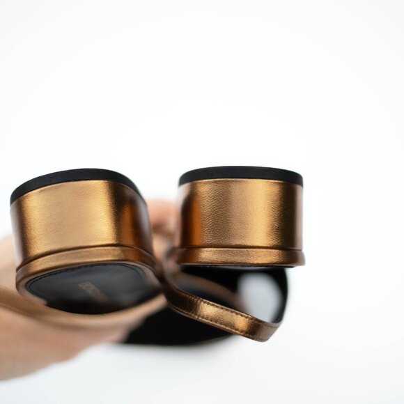 Veronica Beard Cecile Slingback Flats Gold Black Leather Cap Toe 9M Shoes NWOB - Picture 12 of 13